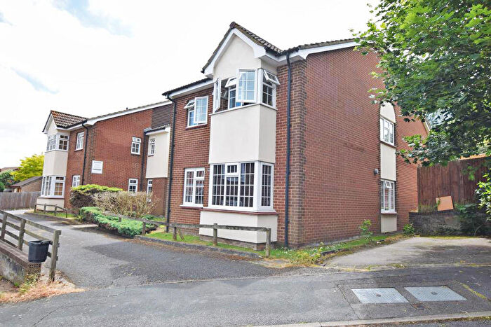 1 Bedroom Flat To Rent In Chiltern Close, Maidstone, ME15