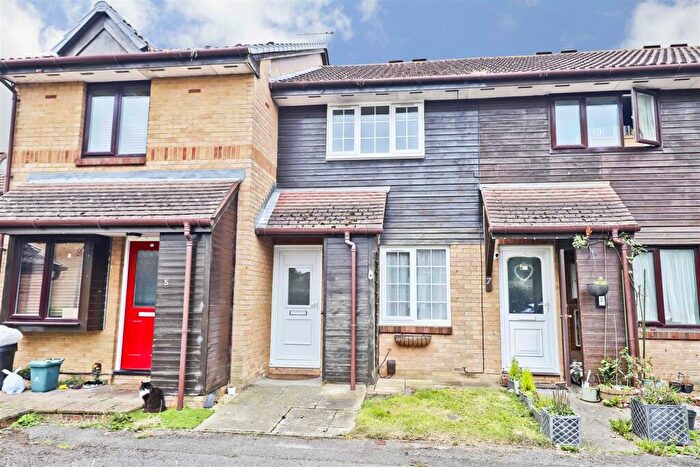 2 Bedroom House For Sale In Greystoke Drive, Ruislip, HA4