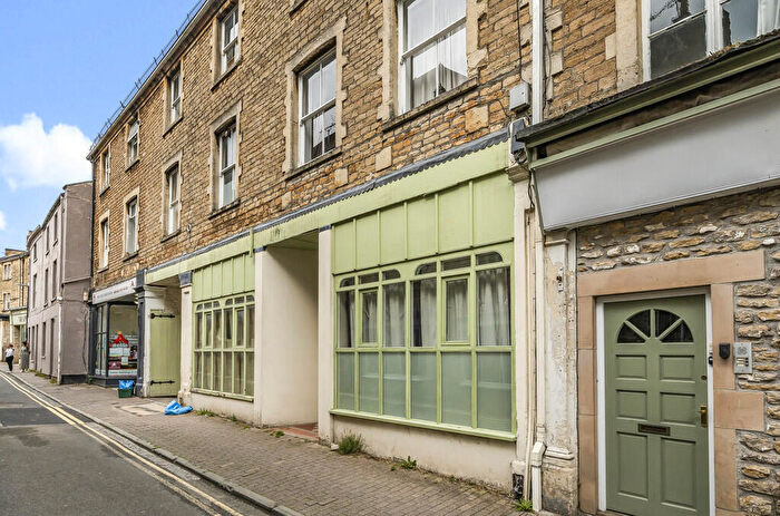 1 Bedroom Apartment To Rent In Catherine Street, Frome, BA11