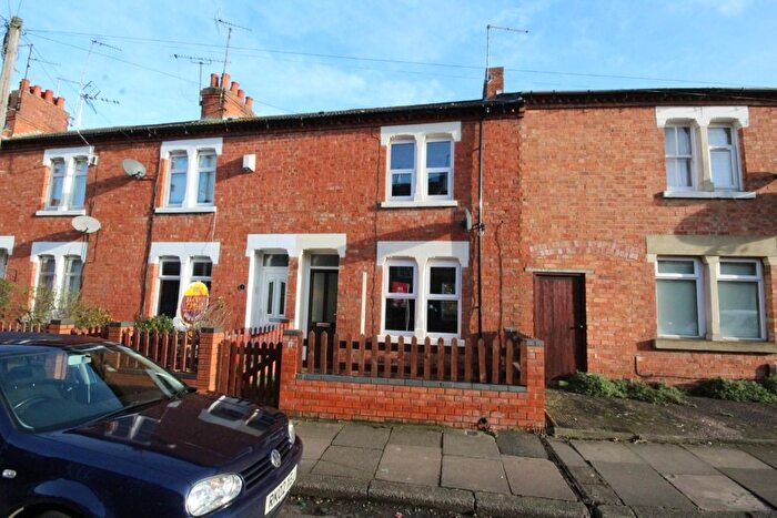 3 Bedroom Detached House To Rent In Chaucer Street, Kingsley, Northampton, NN2