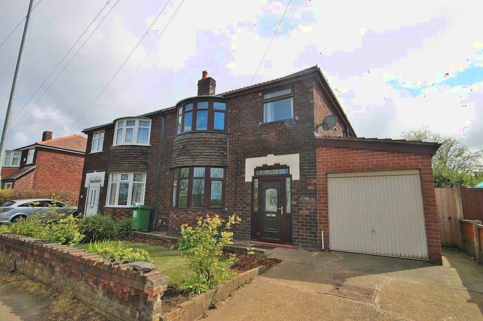 3 Bedroom Semi-Detached House To Rent In Chester Road, Warrington, WA4