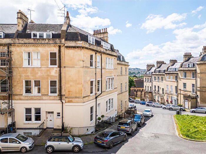 2 Bedroom Apartment For Sale In Portland Place, Bath, BA1