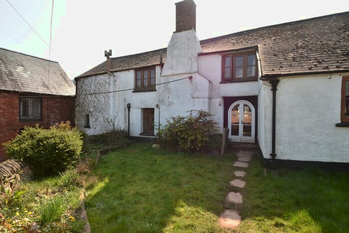 2 Bedroom Semi-Detached House To Rent In Bathealton, Taunton, Somerset, TA4