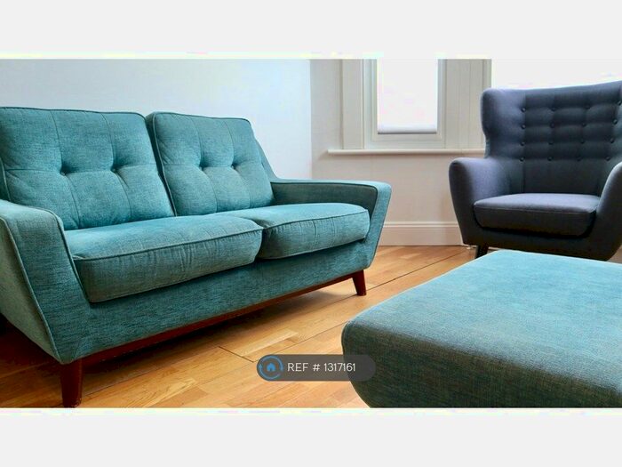 2 Bedroom Flat To Rent In Leander Road, London SW2