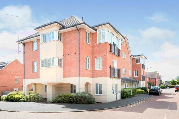 1 Bedroom Flat To Rent In St. Crispin Crescent, Northampton, NN5