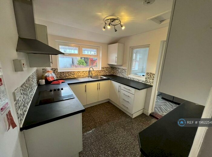 3 Bedroom Semi-Detached House To Rent In Flaxland Avenue, Cardiff, CF14