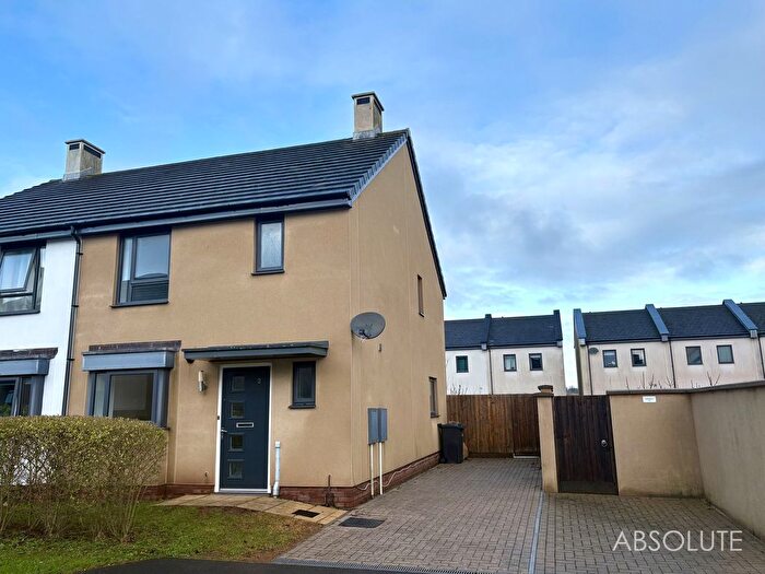 3 Bedroom Semi-Detached House To Rent In White Rock Close, Paignton, TQ4
