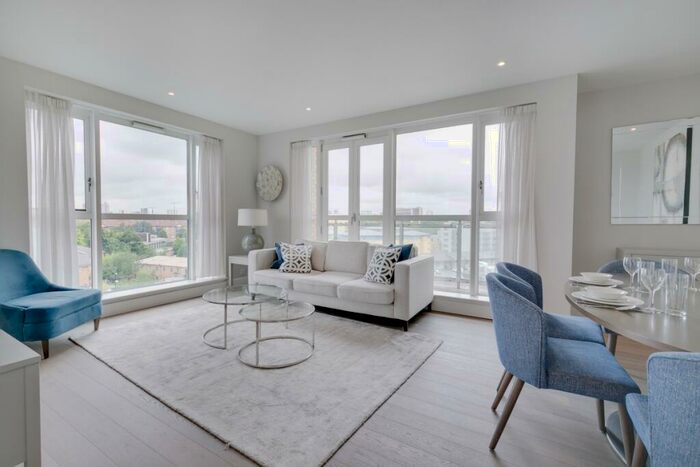 2 Bedroom Apartment To Rent In Westferry Circus, E14