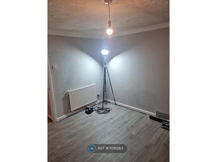 2 Bedroom Terraced House To Rent In Arden Close, London, SE28