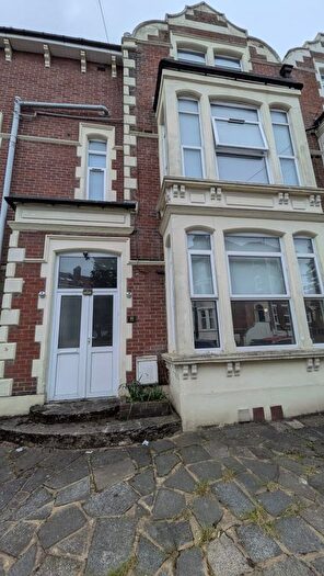 2 Bedroom Flat To Rent In St. Ronans Road, Flat (Ground Floor), Southsea, PO4