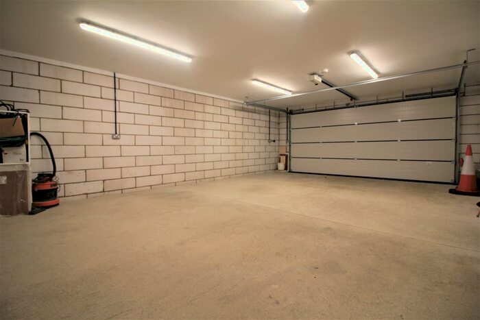 3 Bedroom Detached House To Rent In Hellesdon Road, Norwich, NR6