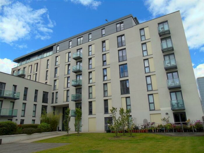 1 Bedroom Apartment To Rent In The Hayes, The Hayes, Cardiff, CF10