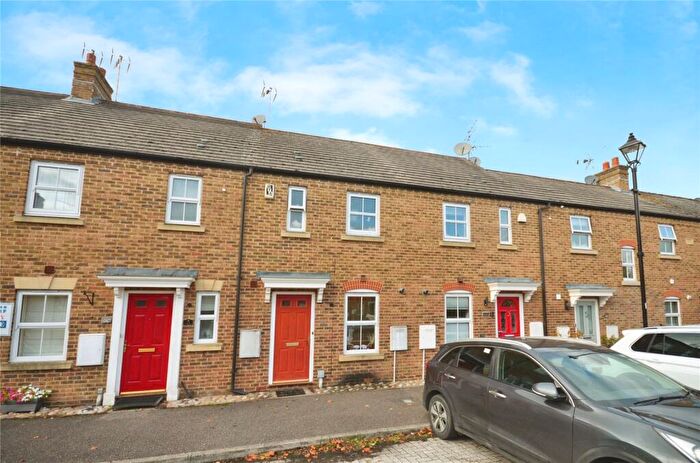 2 Bedroom Terraced House For Sale In Arncott Way, Aylesbury, Buckinghamshire, HP19