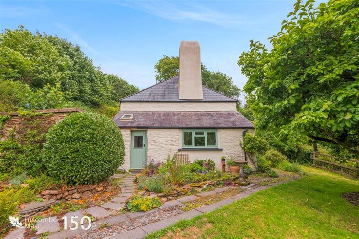 4 Bedroom Cottage For Sale In Curtisknowle, Totnes, TQ9