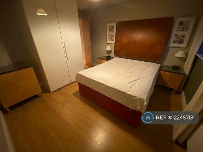 2 Bedroom Flat To Rent In Commercial Road, London, E1