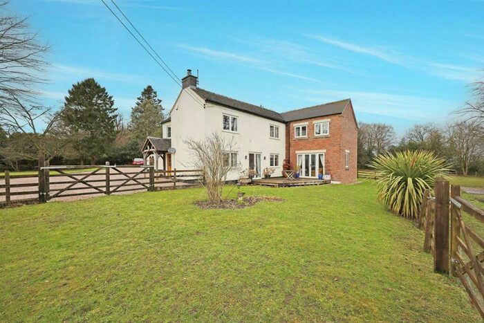 5 Bedroom Detached House For Sale In Cross Gate, Hilderstone, Stone, ST15