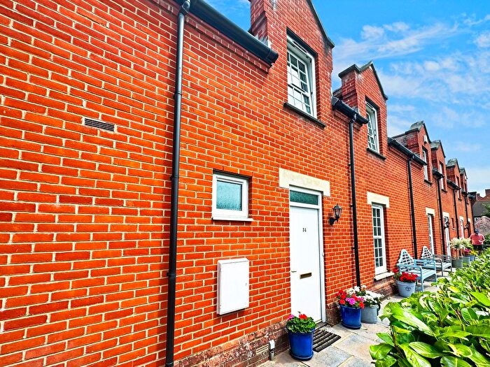 3 Bedroom Terraced House For Sale In Whielden Street, Amersham, HP7