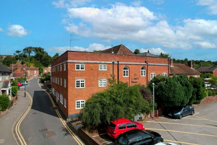 1 Bedroom Apartment To Rent In Bear Lane, Farnham, GU9