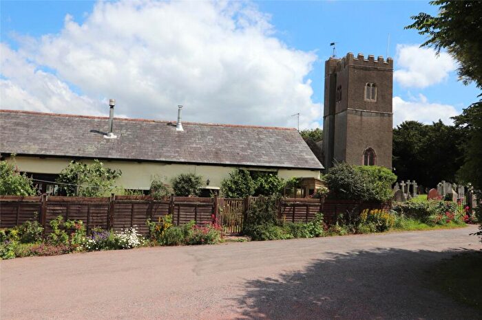 2 Bedroom Barn Conversion For Sale In Bow, Crediton, EX17