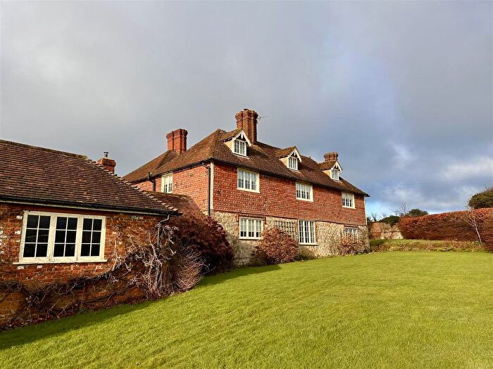 6 Bedroom Detached House To Rent In Chilmington Green, Chilmington Green, TN23