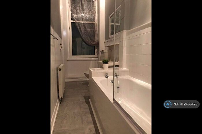 1 Bedroom Flat To Rent In Byres Road, Glasgow, G11
