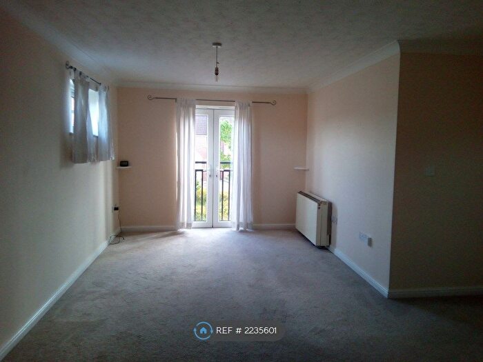2 Bedroom Flat To Rent In Grenville Road, Chafford Hundred Grays, RM16