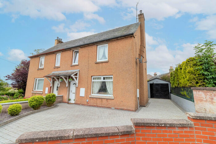 3 Bedroom Semi-Detached House For Sale In Lentlands Road, Forfar, DD8