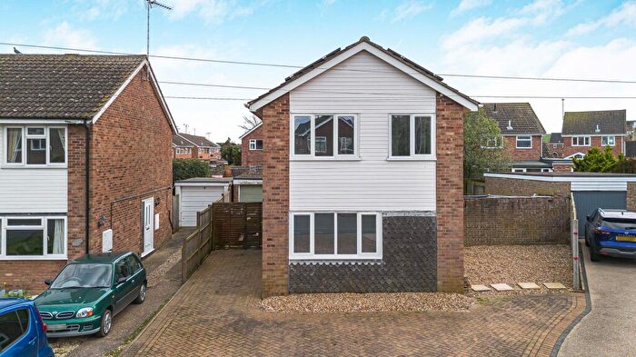 3 Bedroom Detached House For Sale In Hill Close, Sawtry, Cambridgeshire., PE28