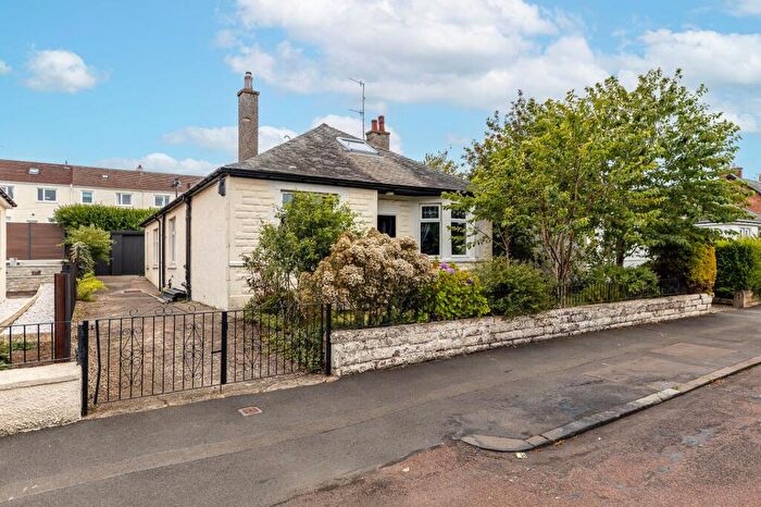 4 Bedroom Detached House For Sale In Carnwath Avenue, Newlands, Glasgow, G43