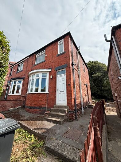3 Bedroom Terraced House To Rent In Handsworth Crescent, Sheffield, S9