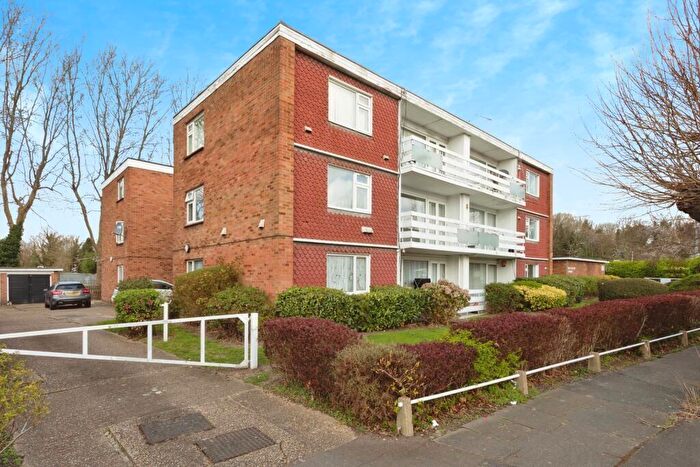 2 Bedroom Flat For Sale In Royston Court, Royston Gardens, IG1