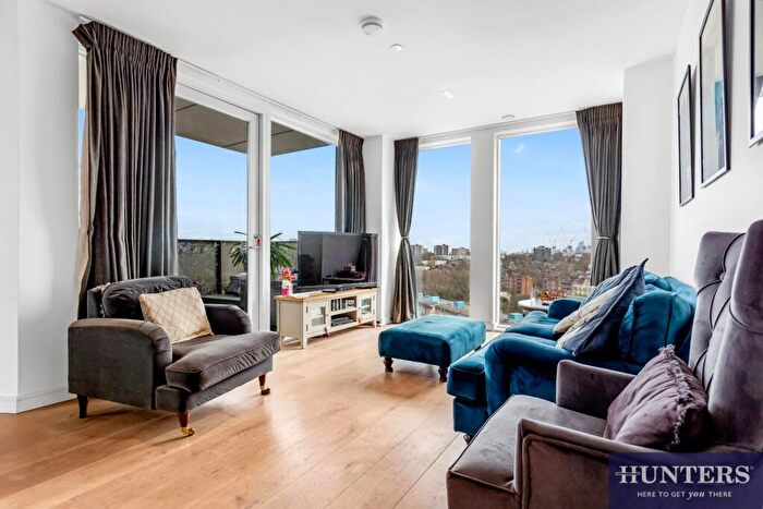 2 Bedroom Apartment For Sale In - Belsize Road, South Hampstead, London, NW6