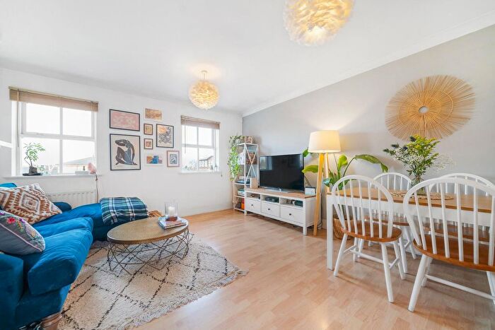 1 Bedroom Flat For Sale In Belvedere Place, London, SW2