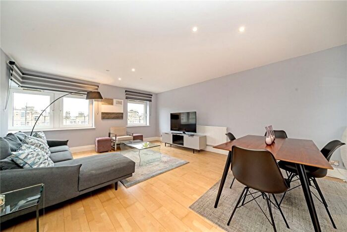 2 Bedroom Flat To Rent In Warren House, Kensington, W14