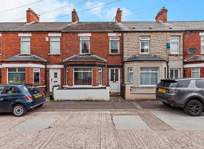 2 Bedroom Mid Terraced House For Sale In Dunraven Avenue, Belfast, BT5