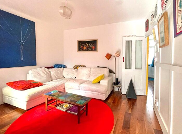 2 Bedroom Terraced House For Sale In Rosebery Avenue, London, N17