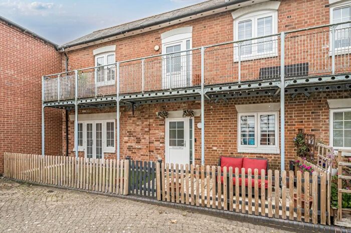 1 Bedroom Flat For Sale In Wantage, Oxfordshire, OX12