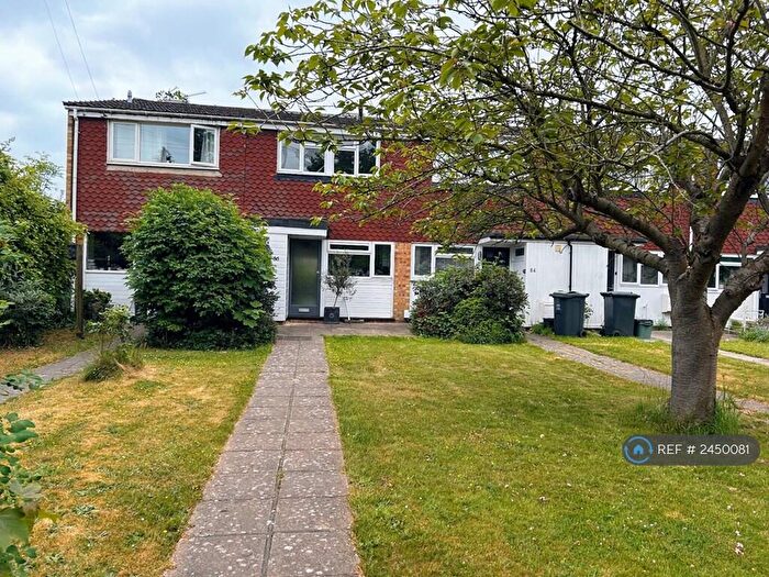 2 Bedroom Terraced House To Rent In George Lane, Bromley, BR2