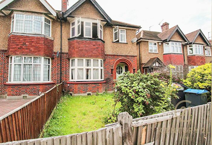 4 Bedroom Semi-Detached House To Rent In Surbiton Road Kingston Upon Thames, KT1