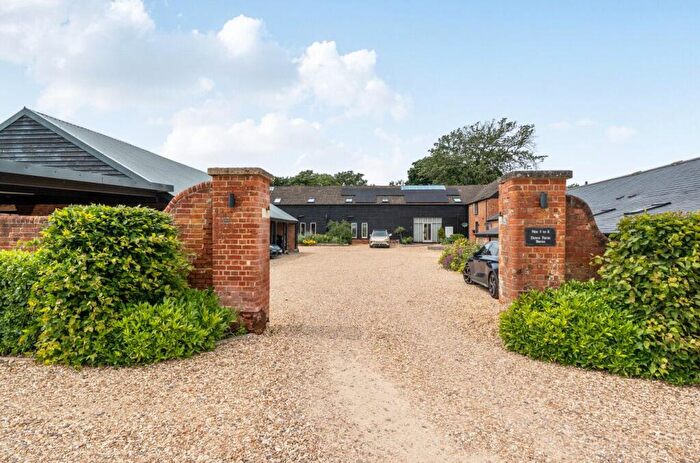 1 Bedroom Barn Conversion For Sale In Down Farm Barns, Abbotts Ann, SP11