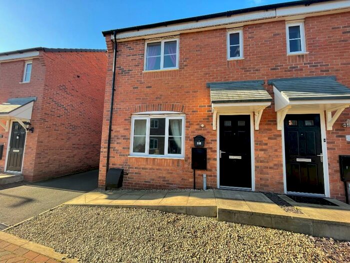 3 Bedroom Semi-Detached House For Sale In Avocet Drive, Willington, DE65