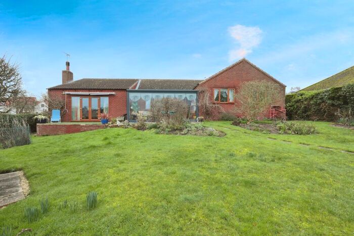 5 Bedroom Detached Bungalow For Sale In South Street, Bole, Retford, DN22