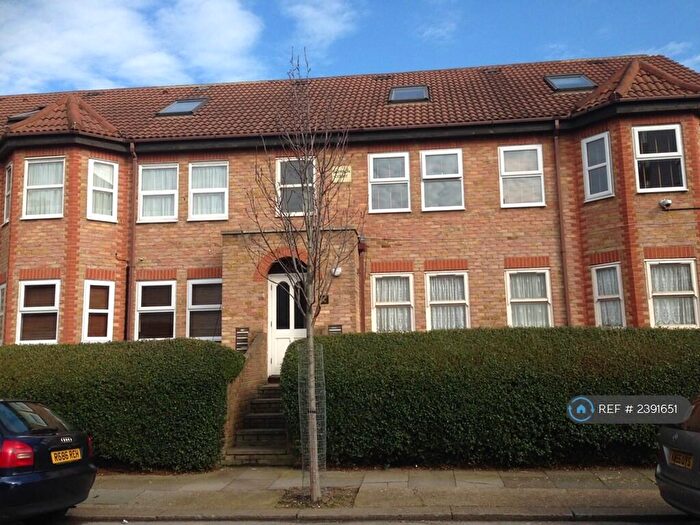 1 Bedroom Flat To Rent In Saffron Court, London, E15