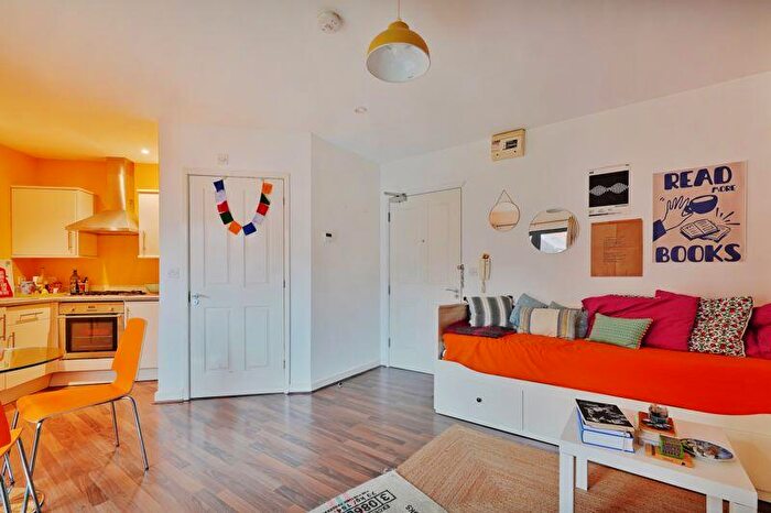 Studio To Rent In Cutlery Works, Lambert Street, Sheffield, S3