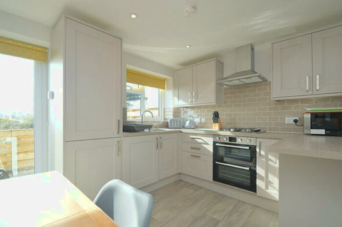 2 Bedroom Bungalow To Rent In Yaverland Road, Sandown, PO36