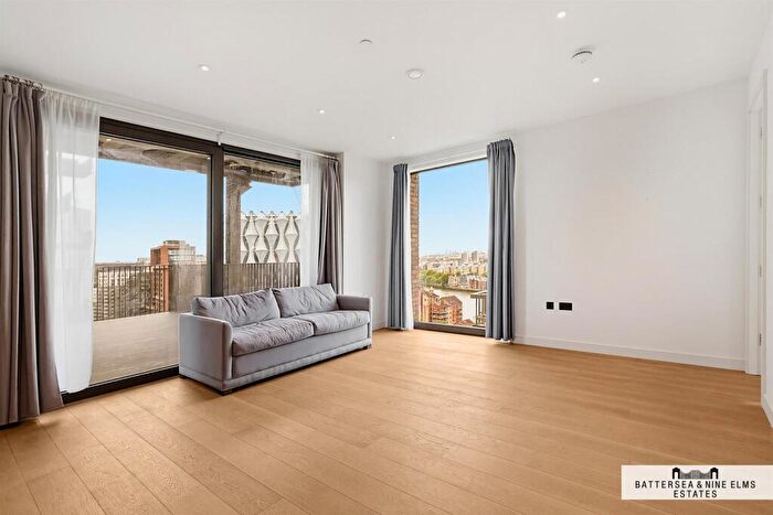 3 Bedroom Apartment For Sale In Legacy Building, Embassy Gardens, SW11