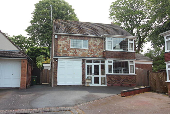 3 Bedroom Detached House For Sale In Pensnett, The Plantation, DY5