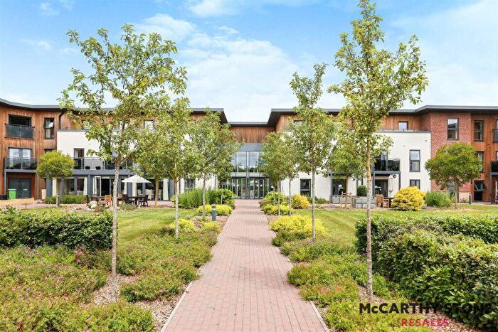 2 Bedroom Apartment For Sale In Harvard Place, Stratford-Upon-Avon, Warwickshire, CV37