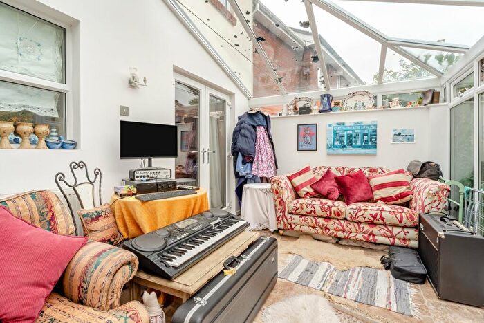 3 Bedroom Detached House For Sale In Crown Meadow, Coalway, Coleford, GL16