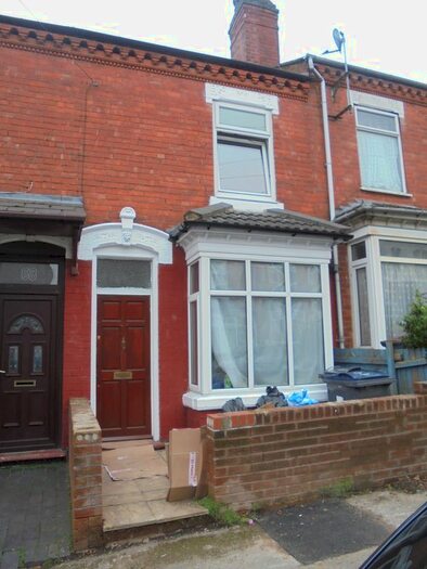 3 Bedroom Terraced House To Rent In Avondale Road, Birmingham B11